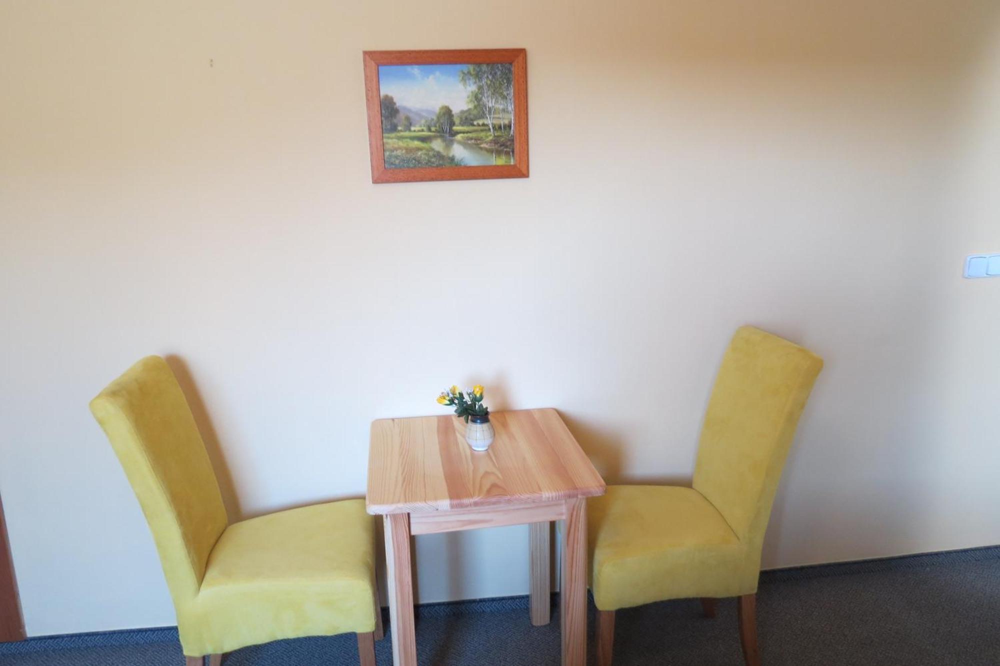 Pension Jana - Wellness Jilemnice Exteriör bild